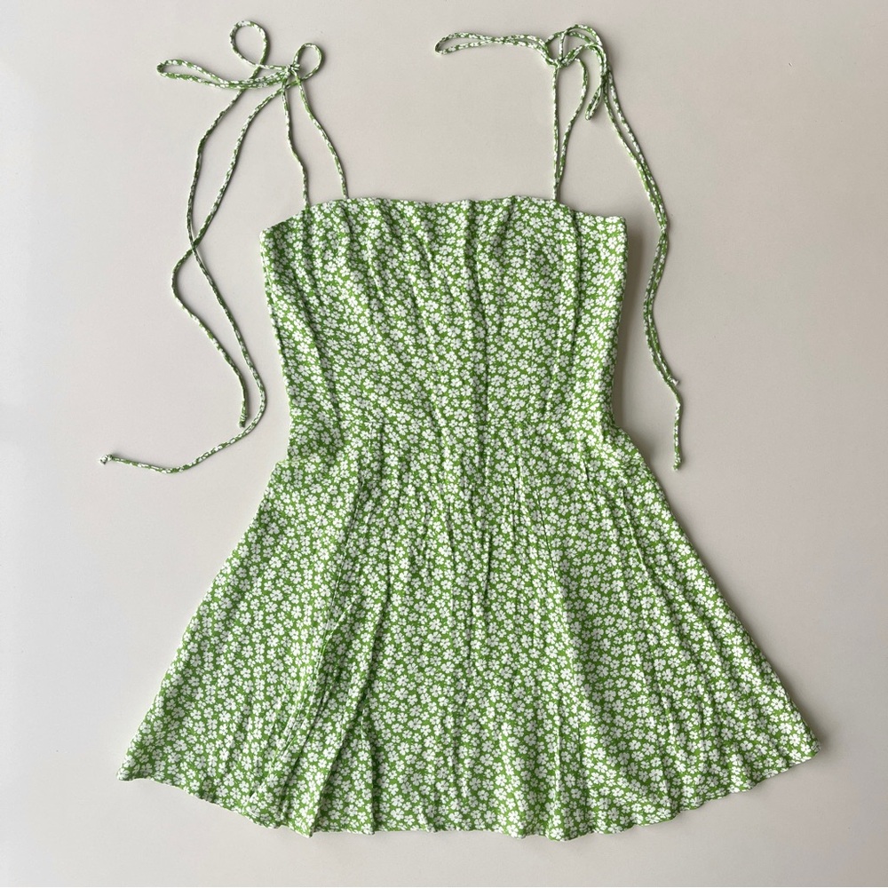 Reformation Green and White Floral Fit and Flare Mini Dress Size 6
